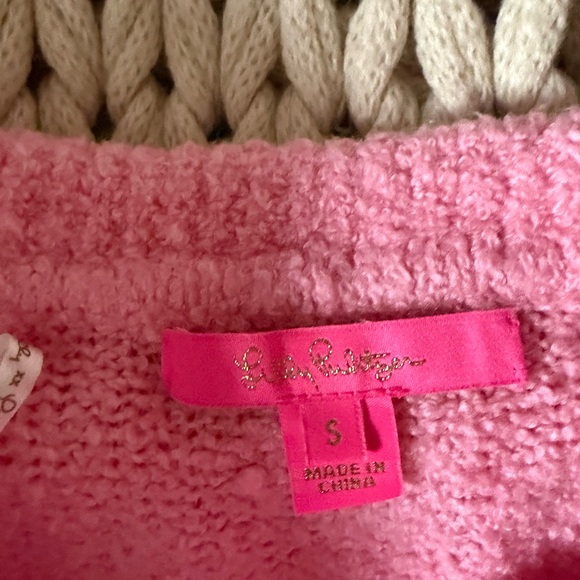 Lilly Pulitzer off the shoulder sweater 💕 - Picture 2 of 2